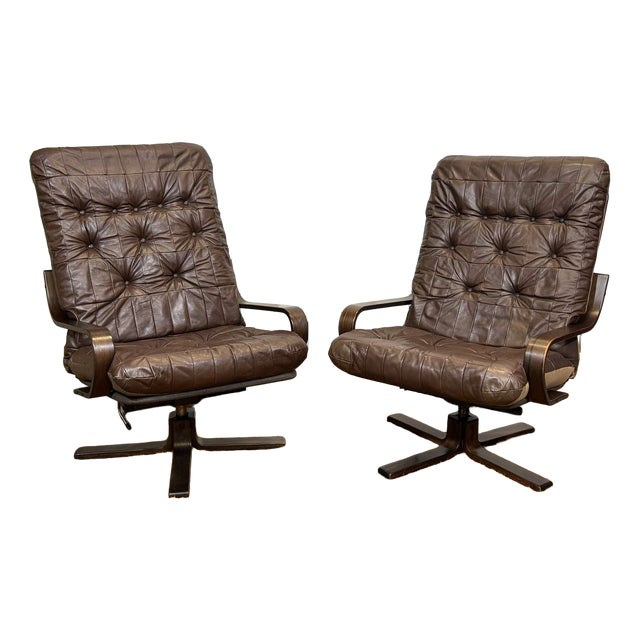 Norwegian Swivel Chairs in Leather and Beech, 1970s, Set of 2 For Sale