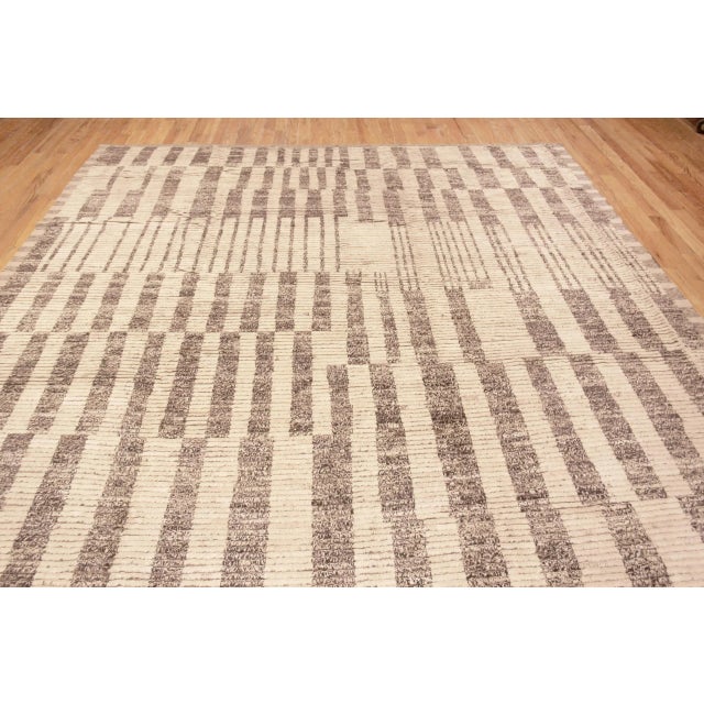 Tribal Nazmiyal Collection Geometric Modern Area Rug For Sale - Image 3 of 7