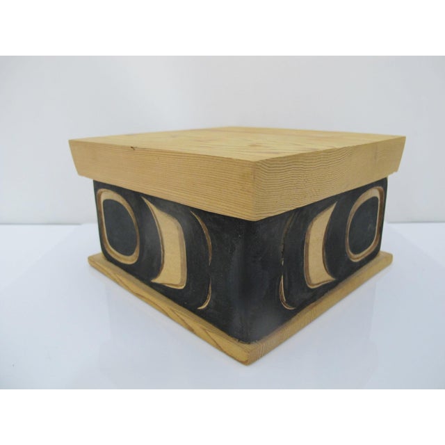 Native American Nw Coast American Native Alaska Eagle Carved Bentwood Box With Lid For Sale - Image 3 of 11