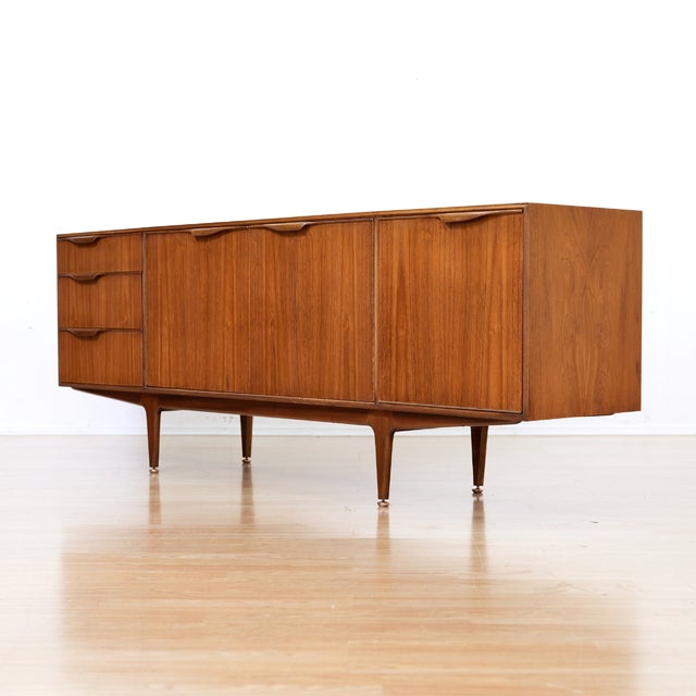 Brown Mid Century Credenza by McIntosh of Kirkcaldy For Sale - Image 8 of 11
