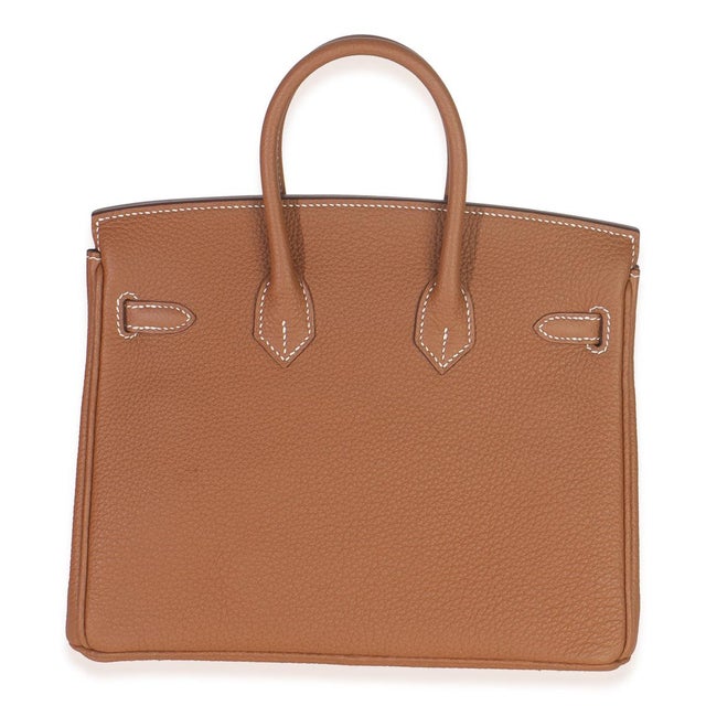 2020s Gold Togo Birkin 25 PHW For Sale - Image 5 of 10