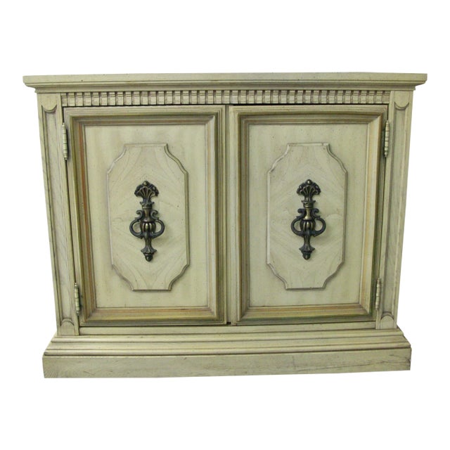 20th Century French Provincial Stanley Furniture White Buffet/Server