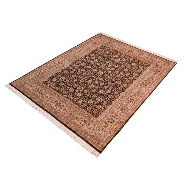 Designed with mesmerizing intricacy and gorgeous color palette, this hand-knotted masterpiece demonstrates the beauty and...