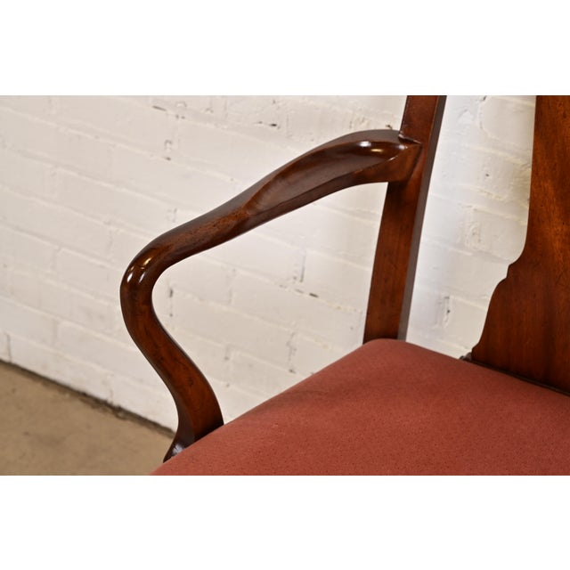 Wood Henredon Queen Anne Solid Mahogany Armchair or Dining Captain Chair For Sale - Image 7 of 11