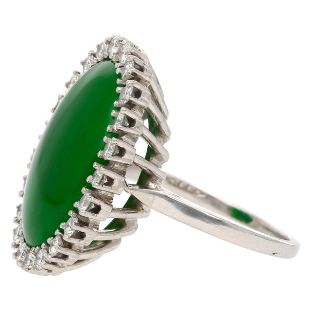 Green Antique Jadeite Jade & Diamond Halo Platinum 900 Statement Ring, Size 6 For Sale - Image 8 of 8