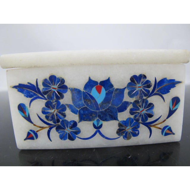 Gemstone Taj Mahal White Marble Lapis Lazuli Flower Inlaid Jewelry Trinket Box With Lid For Sale - Image 7 of 12