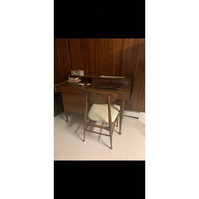 Hooker Furniture 1950s Mainline by Hooker Mid Century Desk For Sale - Image 4 of 6
