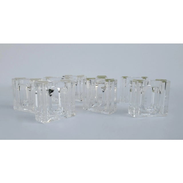 Vintage C.1970's Mid-Century Modern Lucite Napkin Rings by Lillian Vernon -Set of 8 For Sale - Image 4 of 13