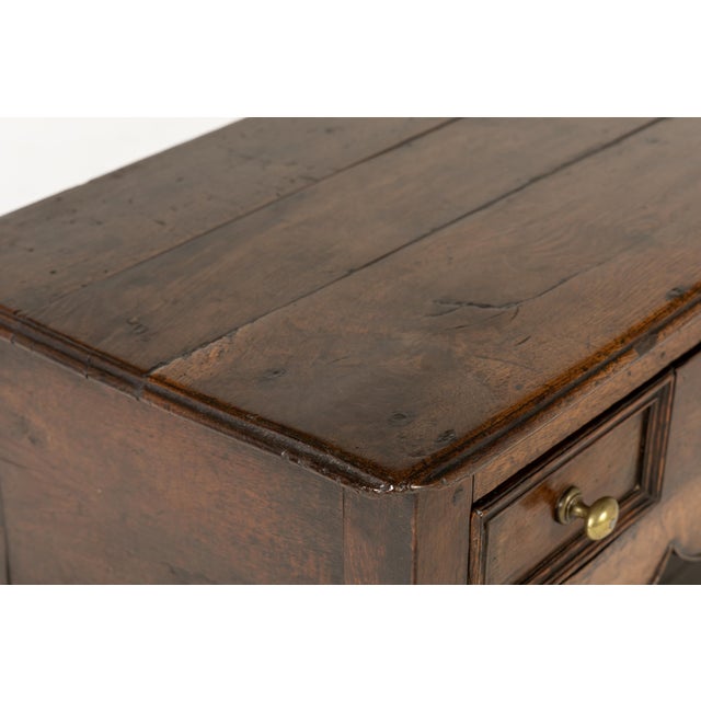 18th Century Montgomeryshire Oak Dresser Base For Sale - Image 4 of 9