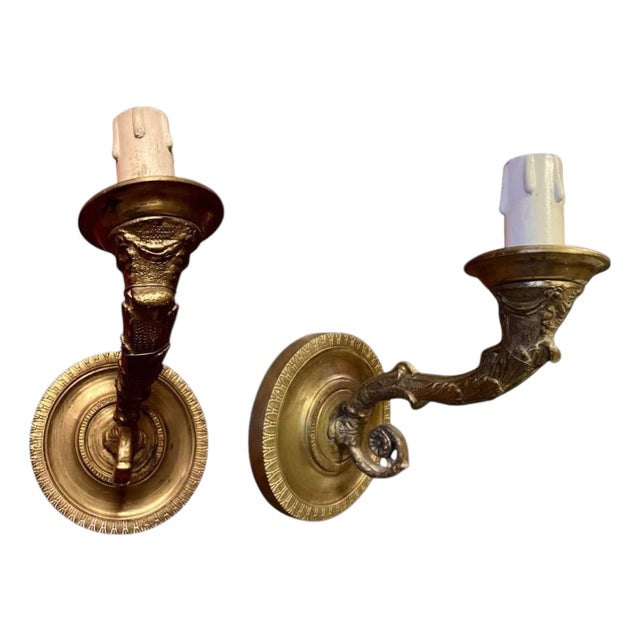 Italian Louis XVI Gilt Bronze Single-Arm Wall Light Sconces, Set of 2 For Sale