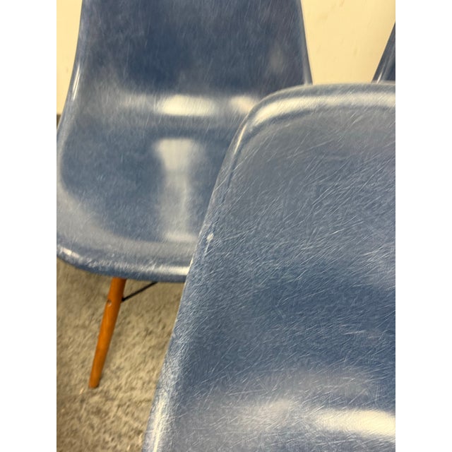Charles + Ray Eames Herman Miller Molded Fiberglass Chairs, Set of Eight For Sale - Image 12 of 12