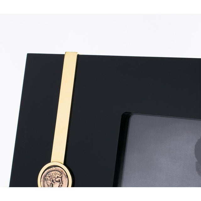 Black Tommaso Barbi Black Lucite and Gilt Brass Picture Frame, circa 1970 For Sale - Image 8 of 12