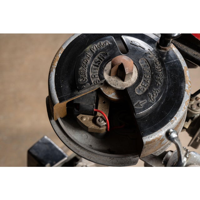 Vintage Seagull Cutaway Motor Demonstrator For Sale - Image 11 of 18
