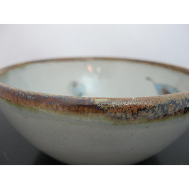 Farmhouse Ken Edwards El Palomar Blue Bird Flowers Mexican Tonala Pottery 6 1/4" Bowl For Sale - Image 3 of 8