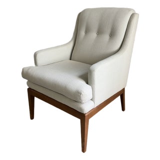 Vintage Mid Century Modern Walnut Lounge Chair Designed by Jens Risom For Sale