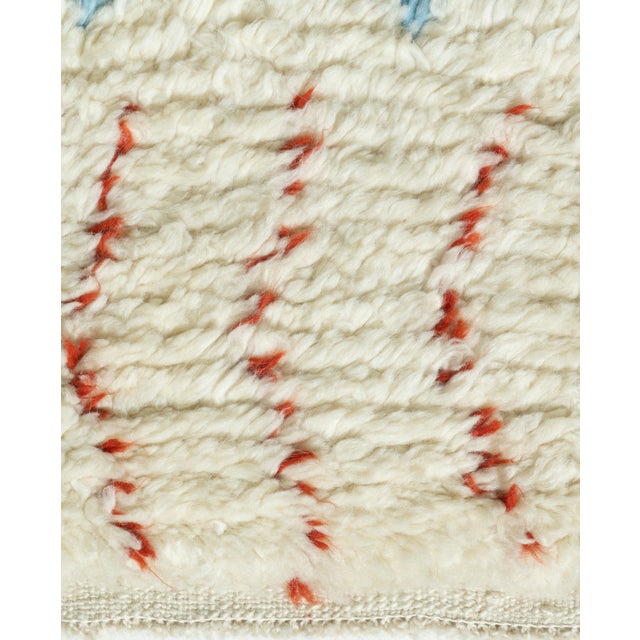 Moroccan Inspired Handwoven Rug 9' X 12'2 For Sale In New York - Image 6 of 13