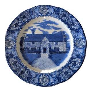 Friends of Sulgrave Manor Centennial Plate (11 Inches in Diameter) For Sale