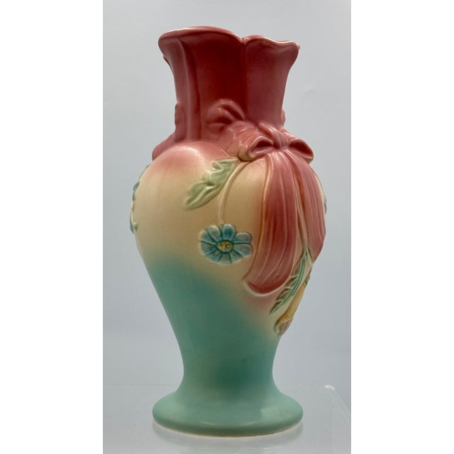 Mid-Century Modern 1940s Vintage Large Hull Pottery Bow Knot Vase For Sale - Image 3 of 12