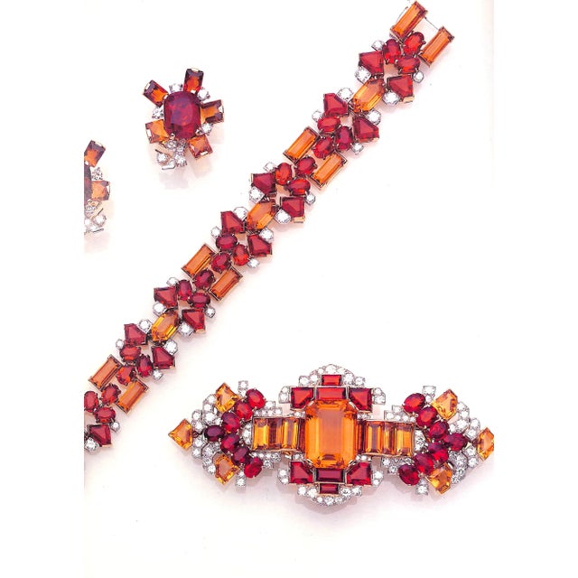 1980s "Jewelry of the 1940s and 1950s" 1988 Raulet, Sylvie For Sale - Image 5 of 12