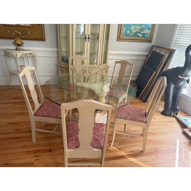1970s 5 Vintage 1970s Painted Queen Anne Style Splat-Back Side Chairs For Sale - Image 5 of 7