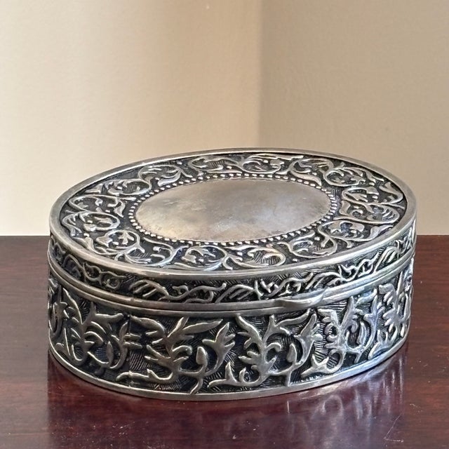 Vintage Silver-Plated Oval Jewelry Box With Blue Velvet Lining & Ornate Foliate Relief For Sale - Image 12 of 12