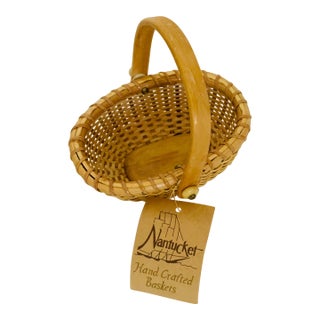 Vintage Small Nantucket Handmade Mini Basket For Sale
