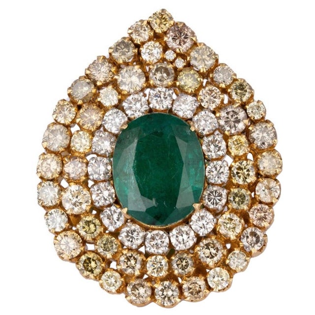 7.47 Natural Zambian Emerald & 5.64 Cts Diamond 18 Karat Yellow Gold Ring Size 6 For Sale - Image 15 of 18