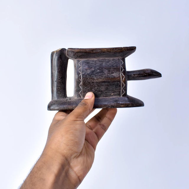 Early 20th Century Baule Headrest Côte d'Ivoire For Sale - Image 9 of 12
