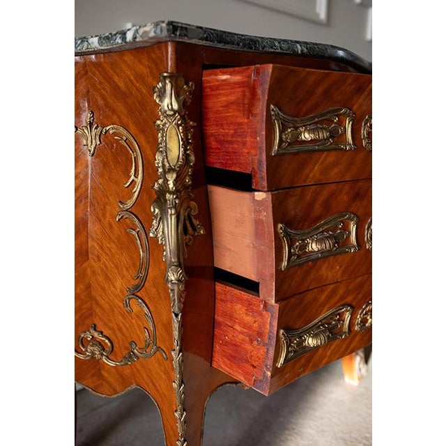 Pair Vintage French Louis XV Bombé Chests, Marble Top Commode Nightstands For Sale - Image 10 of 18