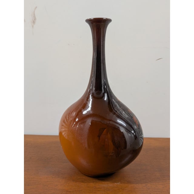 Vintage J. B. Owens Pottery Utopia Line Vase 1055 For Sale - Image 4 of 8