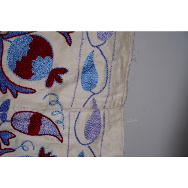 Uzbek Suzani Embroidered Wall Hanging – Tree of Life Floral Boho Textile Art 3'5'' X 6' For Sale In New York - Image 6 of 13