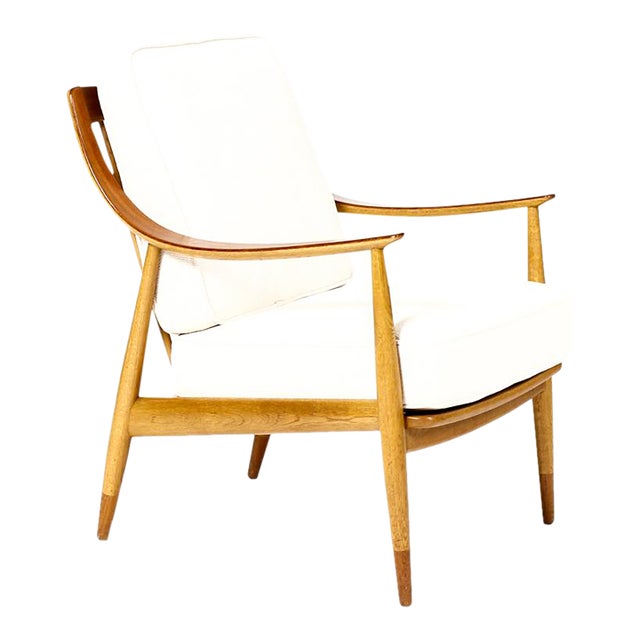 1960s Danish Modern Mid Century Oak Fd-146 Easy Chair — Peter Hvidt + Orla Mølgaard-Nielsen For Sale