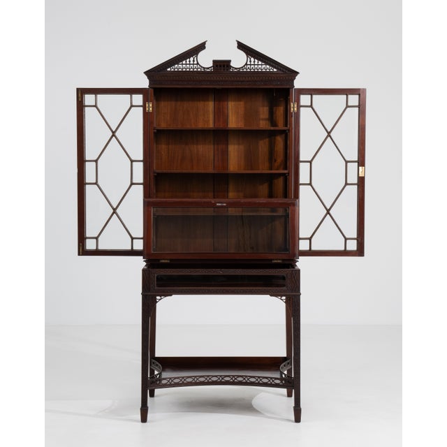 19th Century Fine Chippendale Vitrine For Sale - Image 10 of 16