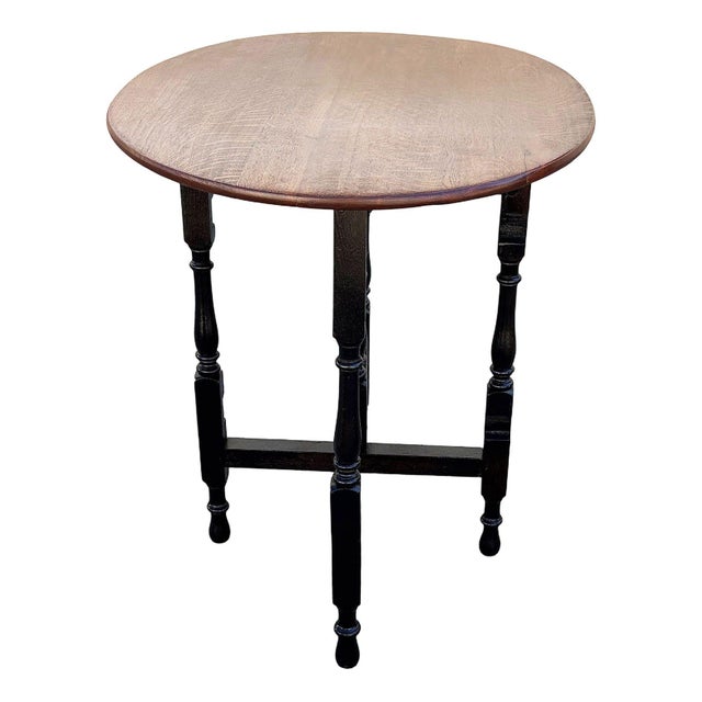 Late 19th Century Victorian Oval Top Drop-Leaf Gateleg Oak Table With Turned Legs For Sale - Image 4 of 6
