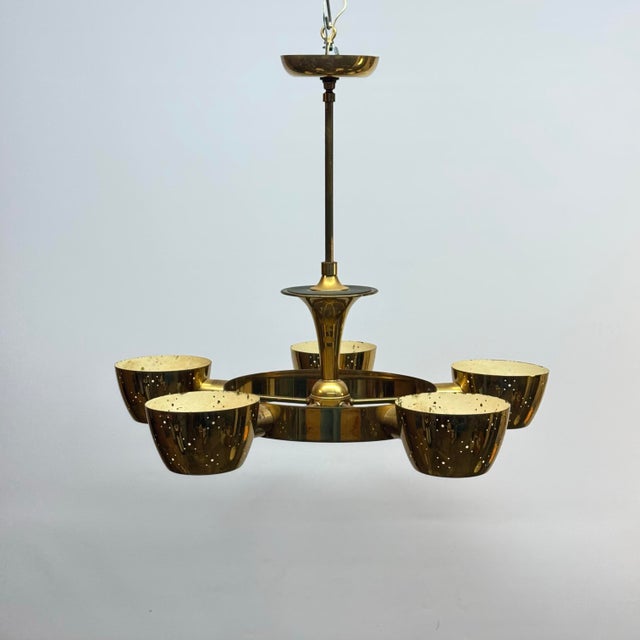 Mid-Century Modern 1950s Gerald Thurston for Lightolier Five Light Brass Chandelier For Sale - Image 3 of 6