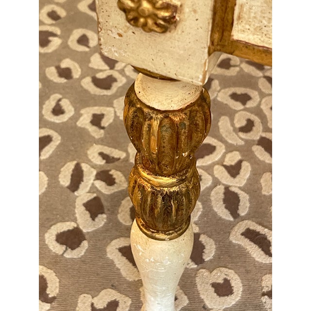 French Louis XVI Style Painted Bench, 1950s For Sale - Image 15 of 15