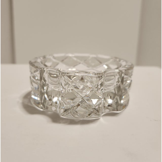 An elegant individual cut-crystal piece by renowned luxury glassmaker Rogaska. Crafted in Slovenia from heavy, brilliant...