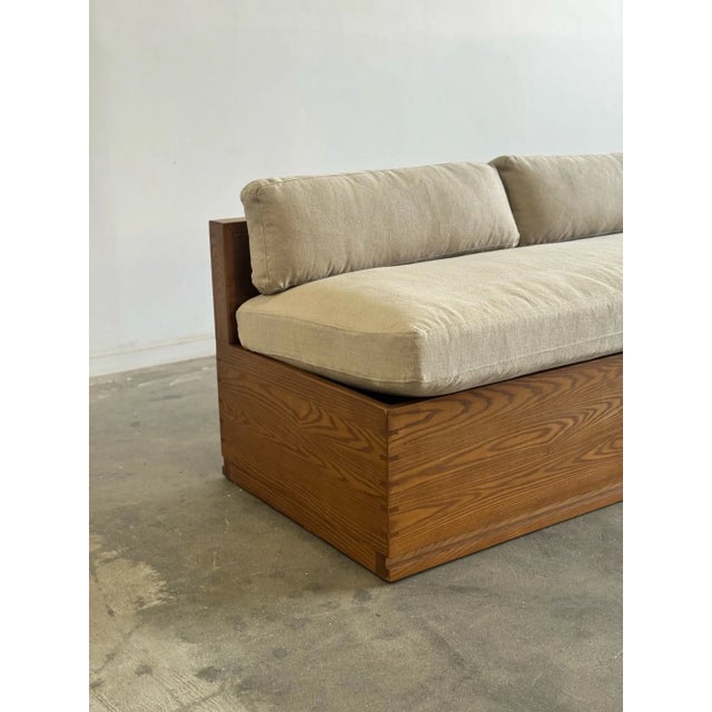 2020s Contemporary Banquet Bench For Sale - Image 5 of 11