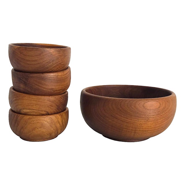 1970s Hand Turned Teak Wood Set of Bowls, 5 Pieces For Sale