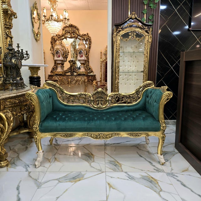 Baroque Style Green Velvet Settee Tufted For Sale - Image 9 of 14
