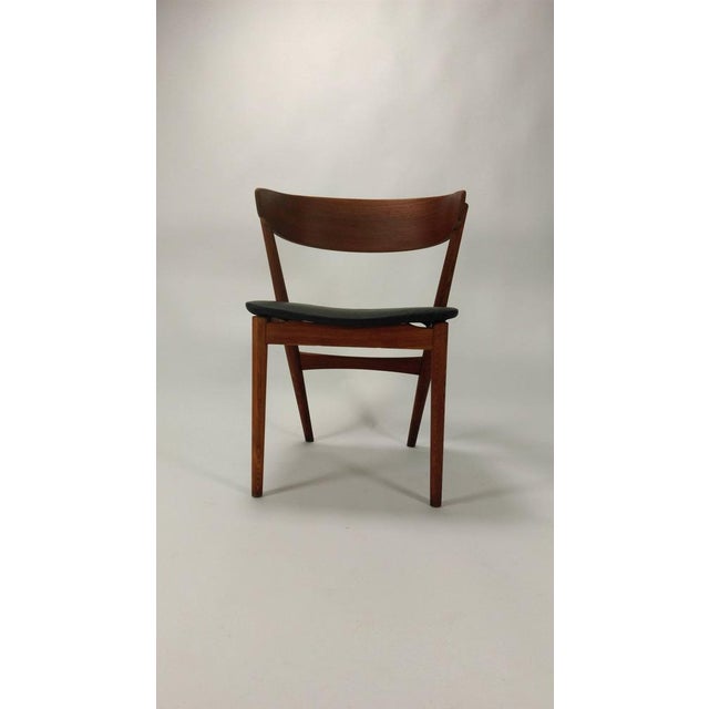 Set of Vintage Danish Dining Chairs in Teak and Oak by Helge Sibast, Reupholstered, 1960s For Sale - Image 3 of 6