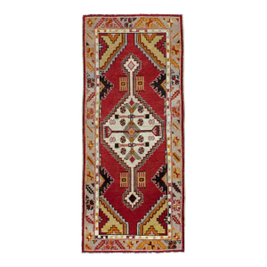 Galerie Shabab Collection Mid-20th Century Turkish Oushak Throw Rug