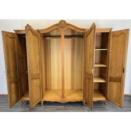 Vintage French Louis XVI Style Wardrobe in Oak For Sale - Image 3 of 14