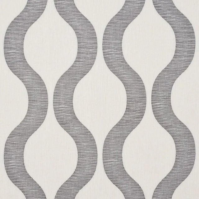 With its large-scale, ogee pattern, Ondata is a lovely, versatile casement fabric. Its undulating, fil-coupe design is...