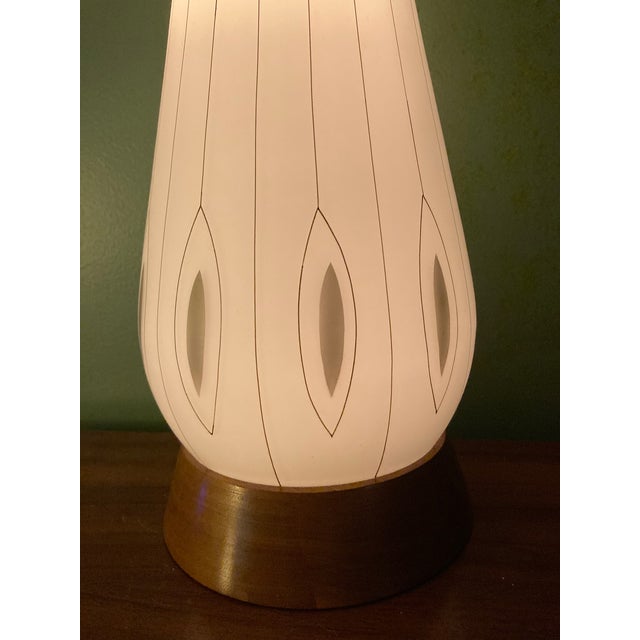 White Mid-Century Modern White Glass Table Lamp With Teak Base For Sale - Image 8 of 8