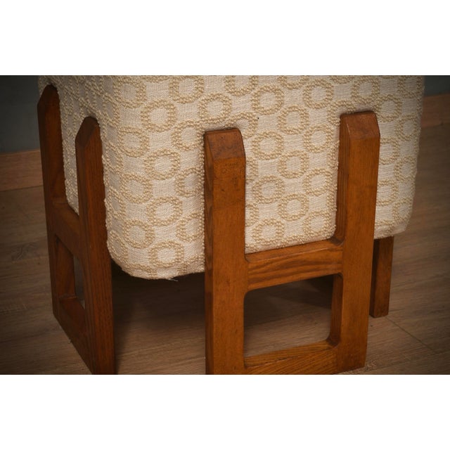 Mid-Century Modern Art Deco Pouf in Wood and White Cream, 1990 For Sale - Image 3 of 11
