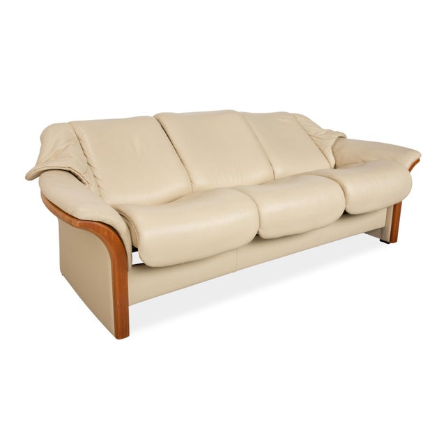 Modern Oslo 3-Seater Sofa in Leather and Wood from Stressless For Sale - Image 3 of 13