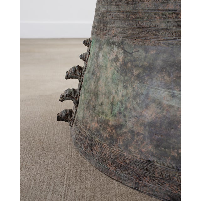 Monumental Southeast Asian Bronze Frog or Rain Drum Table 3 Ft For Sale - Image 16 of 18