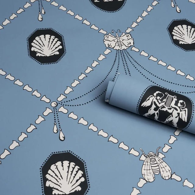 Schumacher SAMPLE - Schumacher x Backdrop Edith Wallpaper In Blue For Sale - Image 4 of 4