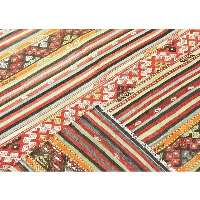 1960s Turkish Kilim Rug For Sale - Image 4 of 4